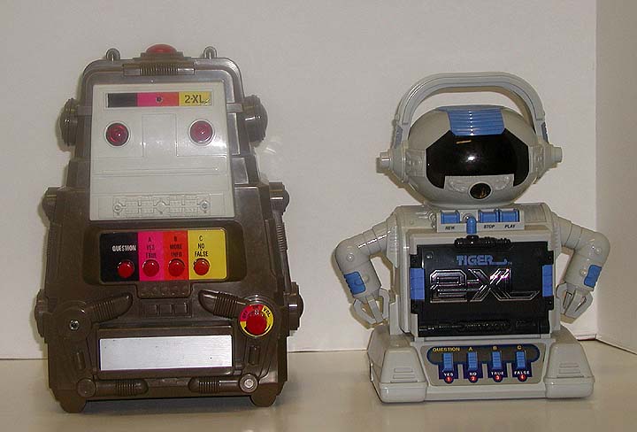 TIGER ELECTRONICS 2-XL TALKING ROBOT CASSETTE TAPE PLAYER SURPRISE PACKAGE USED 